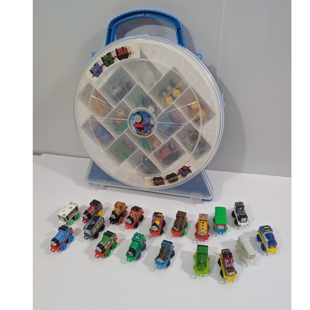 Thomas & Friends Minis Train Lot of 32 with Storage Carrying Case Wheel